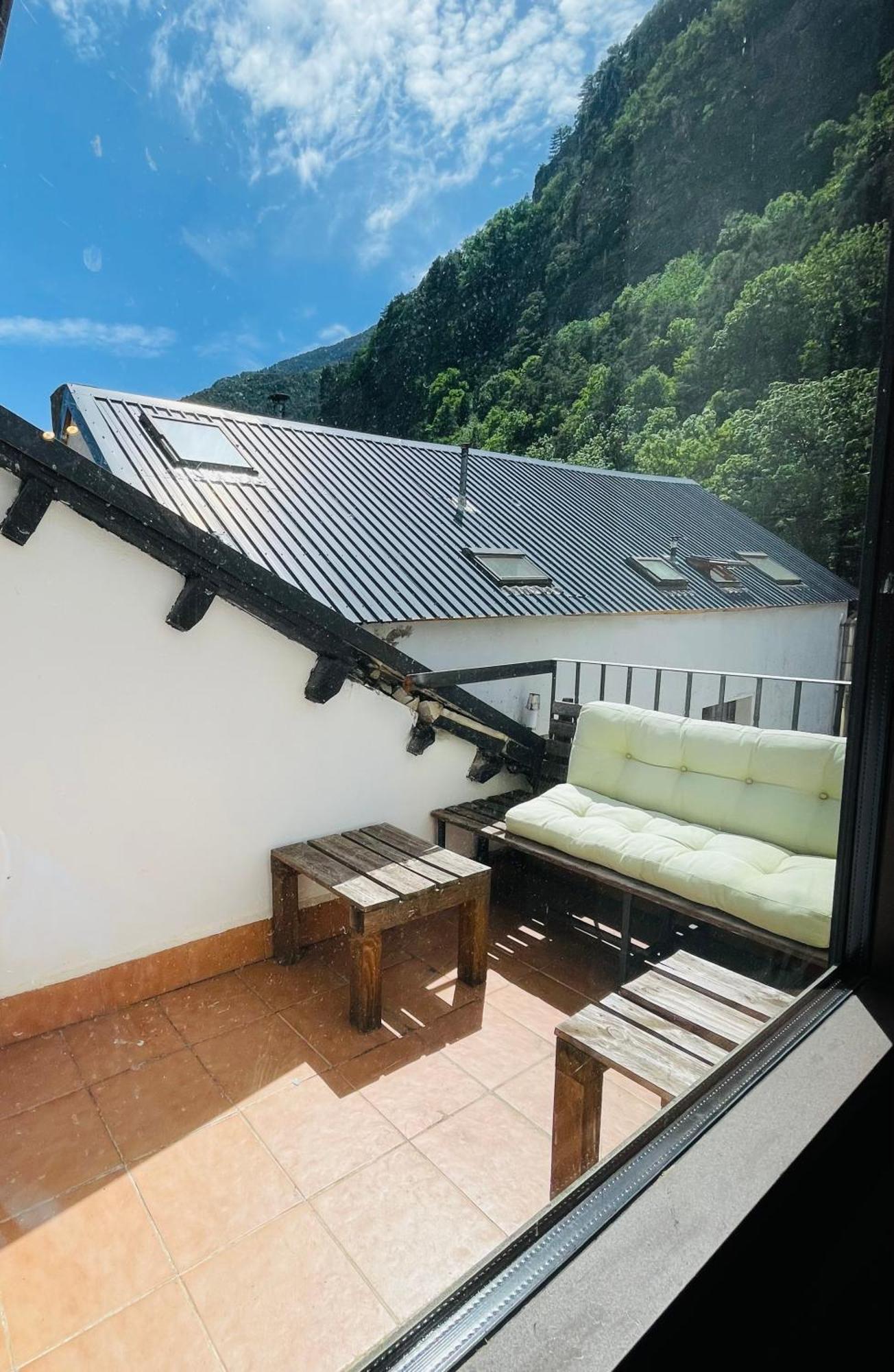 Apartahotel Canfranc Bagian luar foto