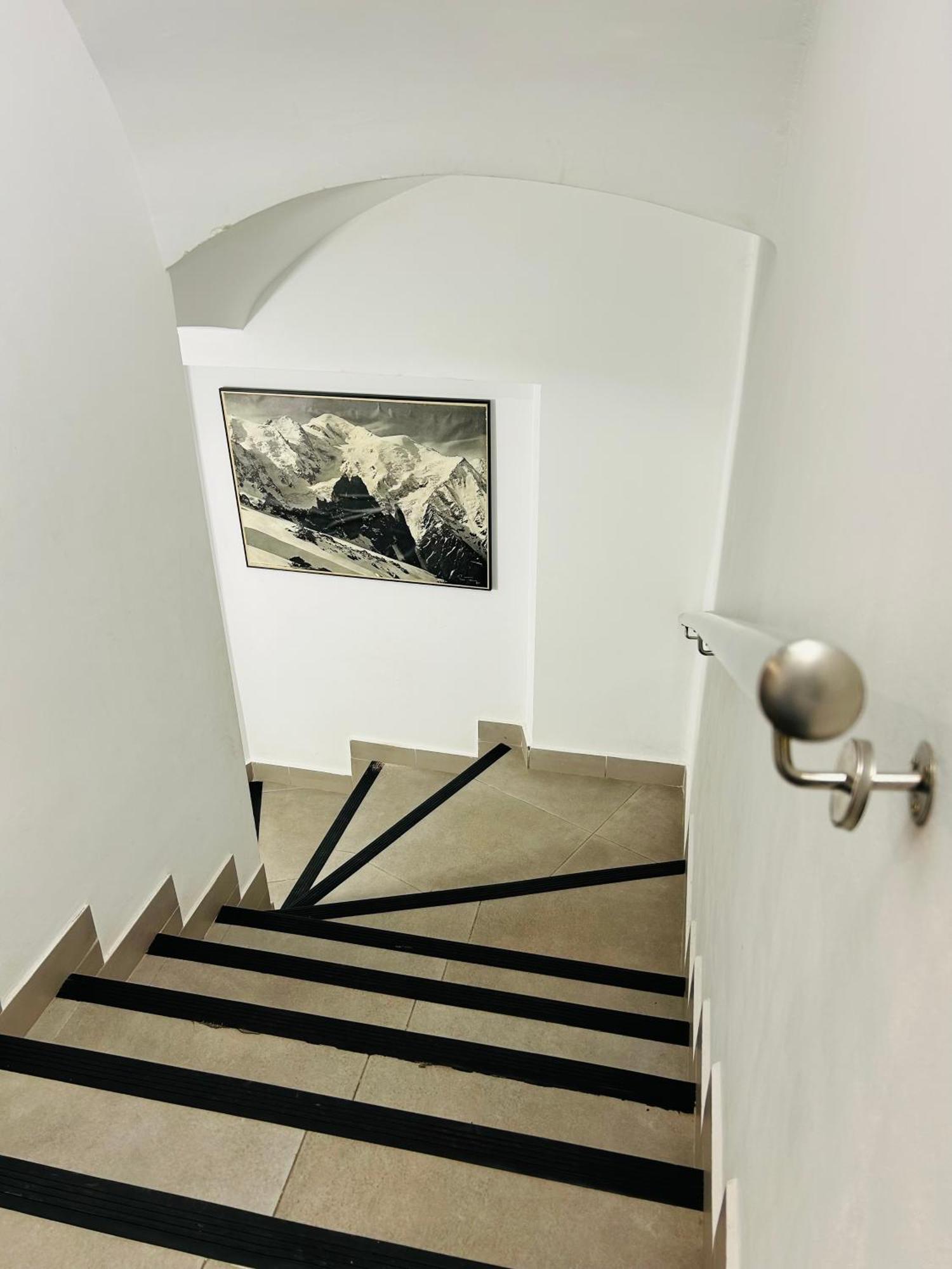 Apartahotel Canfranc Bagian luar foto